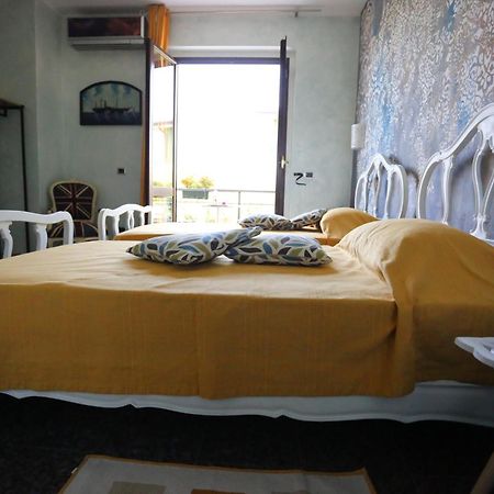 B & B L'Almanacco San Martino in Strada Екстериор снимка